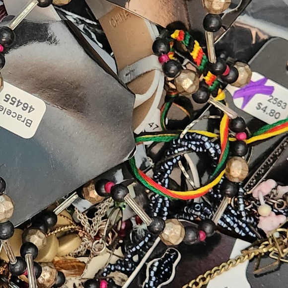 1.5 Pounds of Fashion Jewelry Mix Wearable, Tangled, Craft - Picture 5 of 9